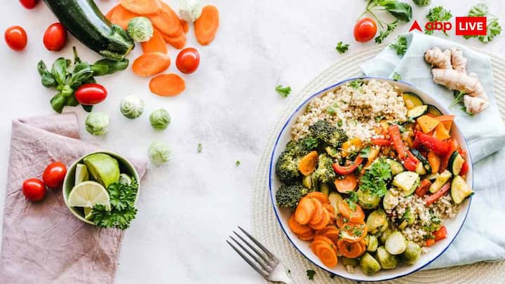 To keep the heart healthy, the daily diet should be balanced and nutritious, like green vegetables, fruits, whole grains and things rich in Omega-3, stay away from smoking and alcohol, walk for at least 30 minutes daily, take at least 6 to 7 hours of sleep, take the help of yoga, meditation or music to reduce stress, regularly monitor blood pressure, sugar and cholesterol. Keep getting tested.