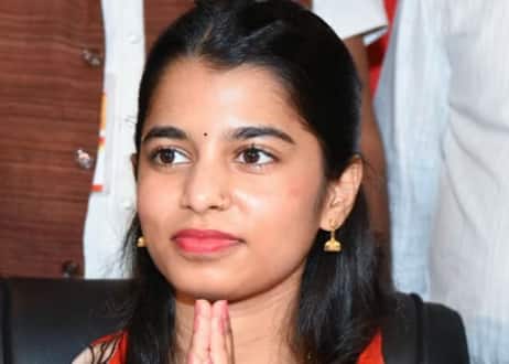 BJP Candidate List: ਮੈਥਿਲੀ ਠਾਕੁਰ ਨੂੰ ਭਾਜਪਾ ਨੇ ਬਣਾਇਆ ਉਮੀਦਵਾਰ, ਦੂਜੀ ਲਿਸਟ 'ਚ 12 ਉਮੀਦਵਾਰਾਂ ਦੇ ਨਾਮ, ਜਾਣੋ ਕਿਸ ਨੂੰ ਕਿਥੋਂ ਮਿਲੀ ਜ਼ਿੰਮੇਵਾਰੀ