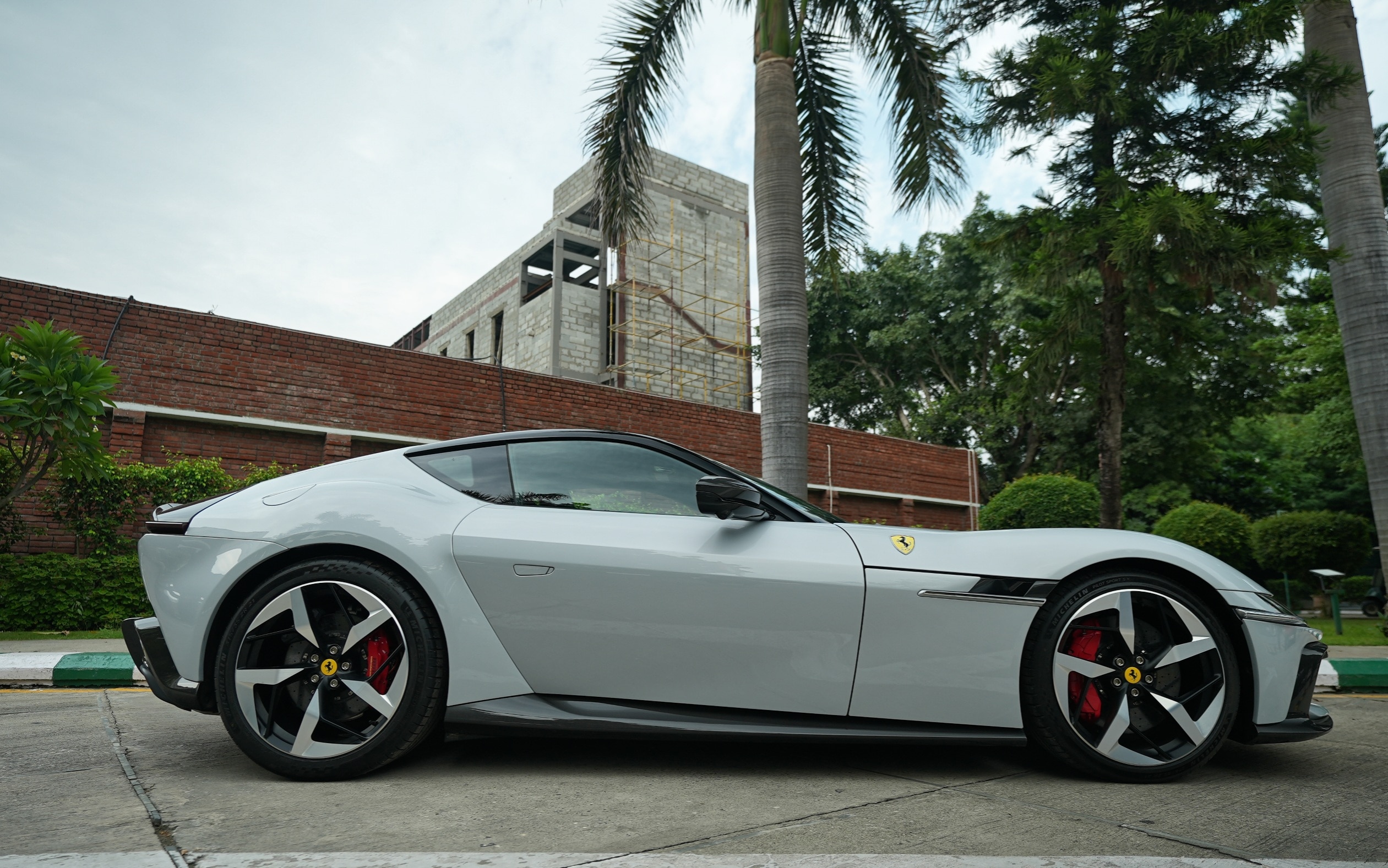 Ferrari 12Cilindri India Review: V12 Supercar Driven!