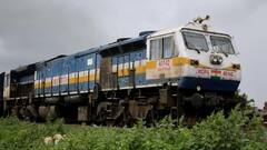 दिवाली पर ट्रेन से सफर करने वालों के लिए जरूरी खबर, पटाखे ले जाने को लेकर हैं सख्त नियम