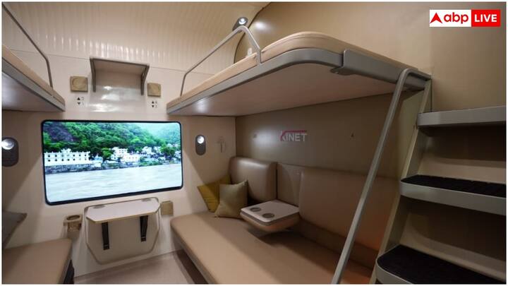 इस कंपनी को 120 वंदे भारत स्लीपर ट्रेनसेट यानी 1,920 कोचों के डिजाइन और निर्माण और साथ ही 35 साल तक इसके रखरखाव की जिम्मेदारी दी गई है. हर एक ट्रेन सेट में 16 कोच होंगे. उम्मीद की जा रही है कि कंपनी जून 2026 तक पहला प्रोटोटाइप लॉन्च कर देगी.