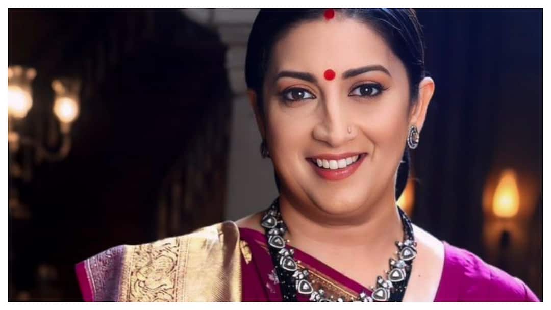 Smriti Irani Dismisses Anupamaa As Rival: 'If You Want To Compete, Be Ready To Measure Up' Smriti Irani Dismisses Anupamaa As Rival: 'If You Want To Compete, Be Ready To Measure Up'