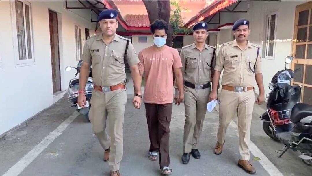 देहरादून में लव जिहाद, युवक ने 'आहद ठाकुर' बनकर हिन्दू युवती से किया  दुष्कर्म, आरोपी गिरफ्तार | Uttarakhand dehradun Love Jihad case Muslim  youth posing as Ahad Thakur rapes ...