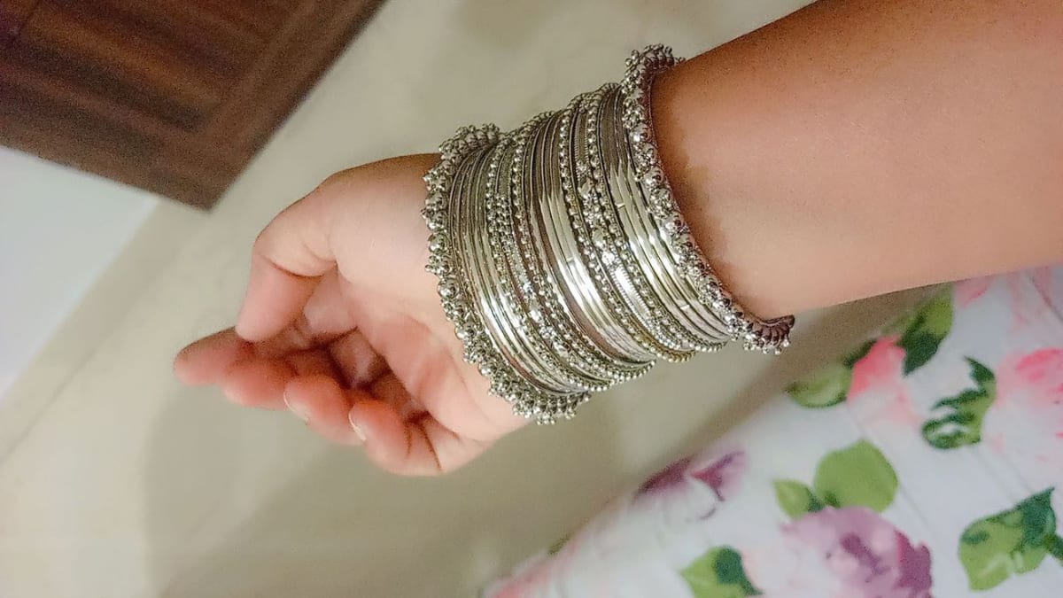 (Image Source: Pinterest/ sahibafeb04)