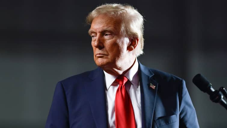 <div>US Chamber Sues Trump Administration Over $100,000 H-1B Visa Fee, Calls It ‘Unlawful'</div>