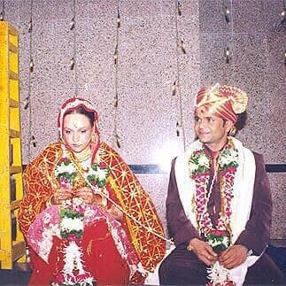 First they became friends and gradually this friendship took the form of love. After this, Rajpal Yadav took seven rounds with Radha, who was 9 years younger than him, in 2003. In one of his interviews, the actor had told that he met Radha during the shooting of The Hero 'Love Story of a Spy'.