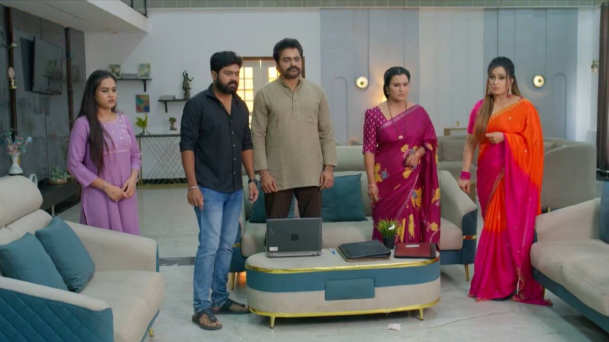 Nuvvunte Naa Jathaga Serial Today October 17th: నువ్వుంటే నా జతగా: దేవా ఆడపిల్ల గెటప్.. మిథున చేసిన పనికి నవ్వులు, ఆస్తి కోసం కొత్త ట్విస్ట్!