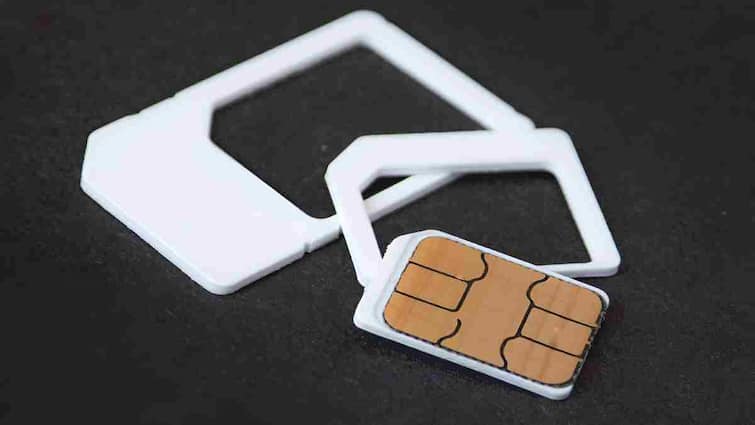 Prepaid या Postpaid! किस प्लान में यूजर्स को होता है ज्यादा फायदा? ज्यादातर लोगों को नहीं पता ये सीक्रेट