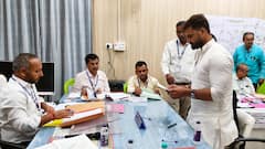 खेसारी लाल यादव ने किया नामांकन, बोले- 'अगर आपको लगता है कि हम अच्छे नहीं हैं तो…'