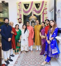 मनसेचा दीपोत्सव,नात्याचा उत्सव, उद्धव ठाकरे- राज ठाकरे कुटुंबीय एकाच फ्रेममध्ये, ठाकरे बंधूंच्या कार्यकर्त्यांच्या डोळ्याचं पारणं फेडणारा क्षण