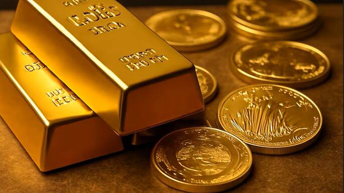 मुंबईमध्ये सोन्याचे दर 24 कॅरेट: 1,32,770 रुपये , 22 कॅरेट: 1,21,700 रुपये, 18 कॅरेट: 99,580 रुपये