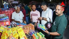 এবার আতসবাজির বাজারেও অপারেশন সিঁদুর! আলিগড়ে দেদার বিকোচ্ছে রিঙ্কু সিংহের নামের বাজিও