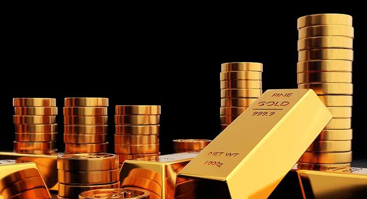 कोलकत्ता मध्ये सोन्याचे दर 24 कॅरेट: 1,32,770 रुपये, 22 कॅरेट: 1,21,700 रुपये, 18 कॅरेट: 99,580 रुपये