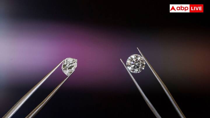 अत्यधिक दबाव, जमा देने वाला तापमान और प्रतिकूल वातावरण इन हीरों को पृथ्वी पर लाना लगभग असंभव ही बना देता है.  इस वजह से ये हीरे मानव पहुंच से बहुत दूर हैं.