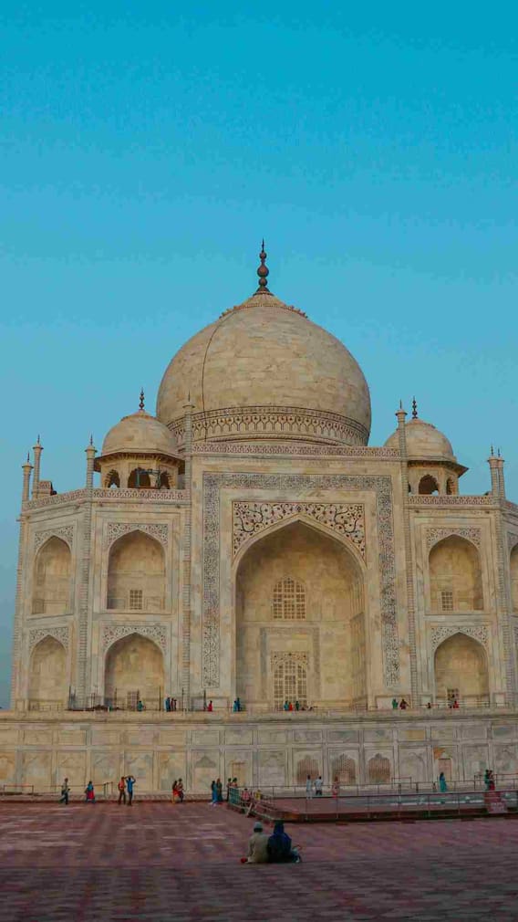 कितने रुपये में बना था ताजमहल?