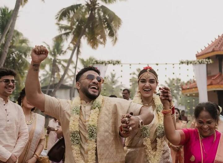 रैपर रफ्तार भी अब शादी के बंधन में बंध चुके हैं. उन्होंने मनराज जवंदा संग 31 जनवरी को सात फेरे लिए. बता दें, ये रफ्तार की दूसरी शादी है. अब कपल अपनी पहली दिवाली मनाने के लिए तैयार है.