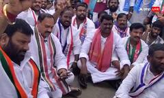 तेलंगाना में कांग्रेस का 'मास्टरस्ट्रोक', BC समुदाय के समर्थन में बंद, BJP-BRS पर बोला तीखा हमला