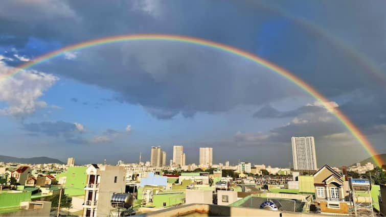 Heavy Rain Lashes Tamil Nadu; Dams Overflow, Chennai Continues To Receive Showers
