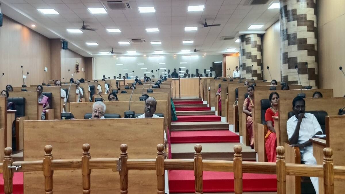 விரைவில் 24 மணிநேரமும் குடிநீர் கிடைக்கும்... தஞ்சாவூர் மேயர் சண்.ராமநாதன் உறுதி