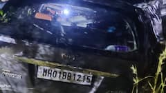 Samruddhi Mahamarg Accident : वाहन चालकाला डुलकी लागली अन्...,समृद्धी महामार्गावर इनोव्हा कारचा भीषण अपघात; म्यानमारच्या 2 जणांचा जागीच मृत्यू