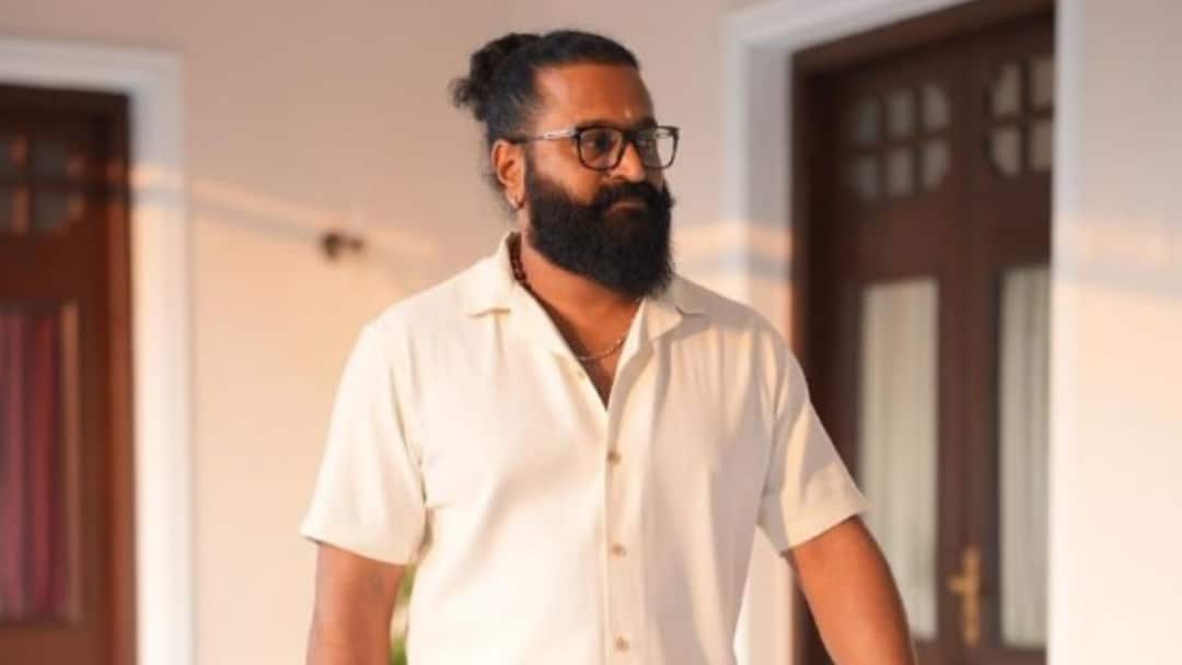 Kantara Star Rishab Shetty Shares Hidden Truth About His Original Name Kantara Star Rishab Shetty Shares Hidden Truth About His Original Name