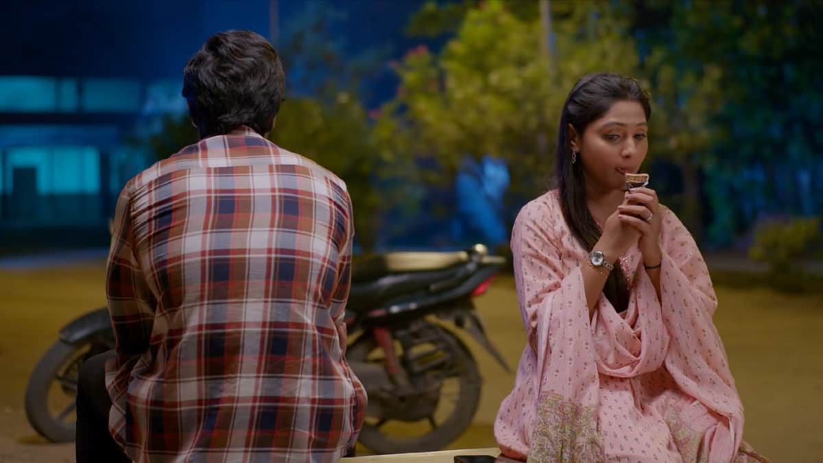 Nindu Manasulu Serial Today October 18th: నిండు మనసులు: ప్రమాదంలో కాఫీ షాప్! గణ్ ప్లాన్, చెవిపోగు మిస్టరీ, సాహితి ఏం చెప్పింది?