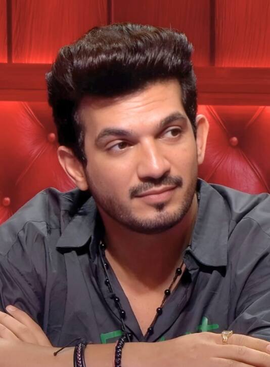 धनश्री वर्मा ने युजवेंद्र चहल संग अपने 'तलाक' को ‘राइज एंड फॉल’ में किया था यूज? अर्जुन बिजलानी का चौंकाने वाला खुलासा