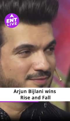 राइज एंड फॉल के विजेता अर्जुन बिजलानी ने रियलिटी शो की ट्रॉफी उठाई