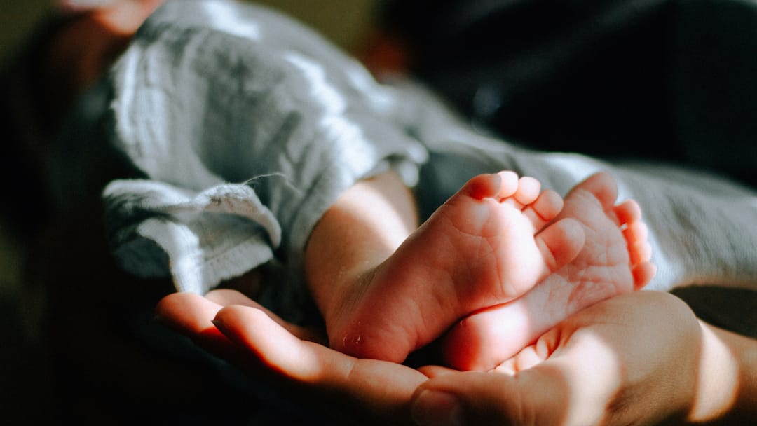 Army Jawan Administers CPR To Infant With Respiratory Distress On Speeding Train, Saves Life Army Jawan Administers CPR To Infant With Respiratory Distress On Speeding Train, Saves Life