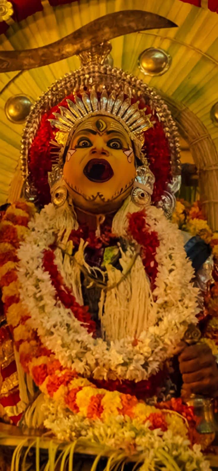 कांतारा चैप्टर 1' जैसी धांसू लोककथाएं पसंद हैं तो ये 3 फिल्में ओटीटी पर देख लीजिए