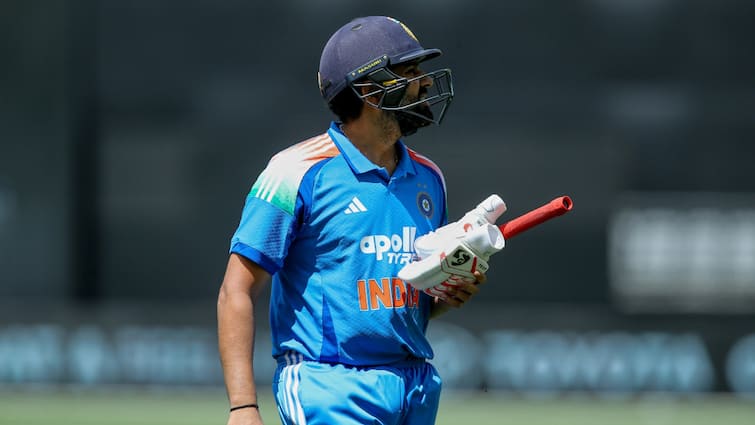IND vs AUS पहले वनडे में ये कैसा नियम? थोड़ी देर की बारिश में भी ओवर की कटौती क्यों, सामने आई बड़ी वजह