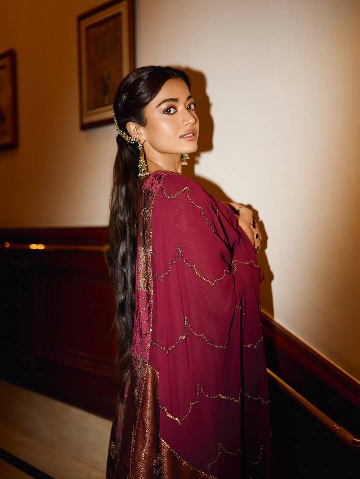 Rashmika Mandanna is also in the headlines these days for her film. The actress will be seen opposite Ayushmann Khurrana in Thaama which is going to release on October 21. According to Ormax Media, she has been ranked seventh in the list of top 10 actresses.