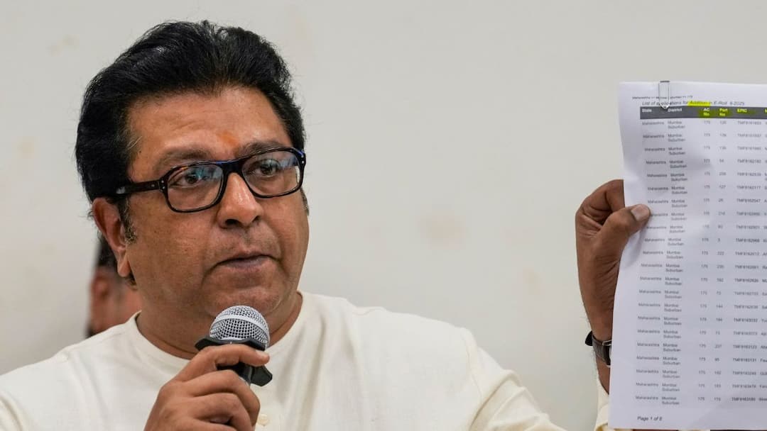 'Democracy At Risk’: Raj Thackeray Alleges 96 Lakh Fake Voters In Maharashtra Maharashtra Raj Thackeray Alleges 96 Lakh Fake Voters Says Democracy At Risk 'Democracy At Risk’: Raj Thackeray Alleges 96 Lakh Fake Voters In Maharashtra