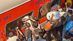 नाशिक ट्रेन हादसे की रेलवे ने बताई सच्चाई, ट्रेन से नहीं गिरा था कोई यात्री, जानें पूरा मामला