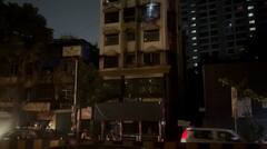 Dadar Power Cut : ऐन दिवाळीत दादर माहीमध्ये बत्ती गुल, नागरिकांनी मेणबत्त्या पेटवल्या, कंदिलाची  अंधारात विक्री