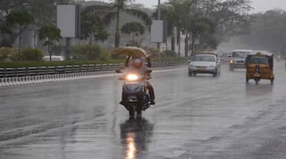 TN Weather: 12 மாவட்டத்திற்கு மழை அலர்ட்.. வானிலை ஆய்வு மையம் எச்சரிக்கை