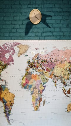 दोन टाइम झोन असलेला देश कोणता? जाणून घ्या