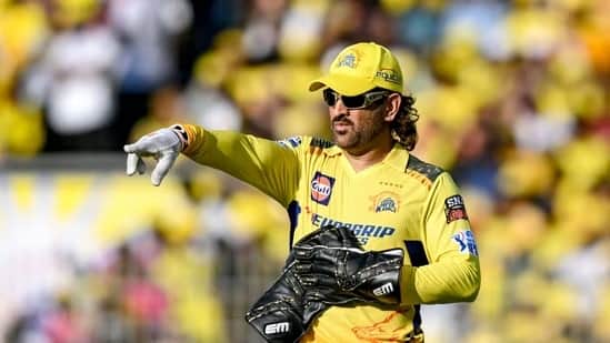 Dhoni Replacement: தோனிக்கு பதில் இனி இவர்தான்.. சிஎஸ்கே-வின் புதிய விக்கெட் கீப்பர் ரெடி?