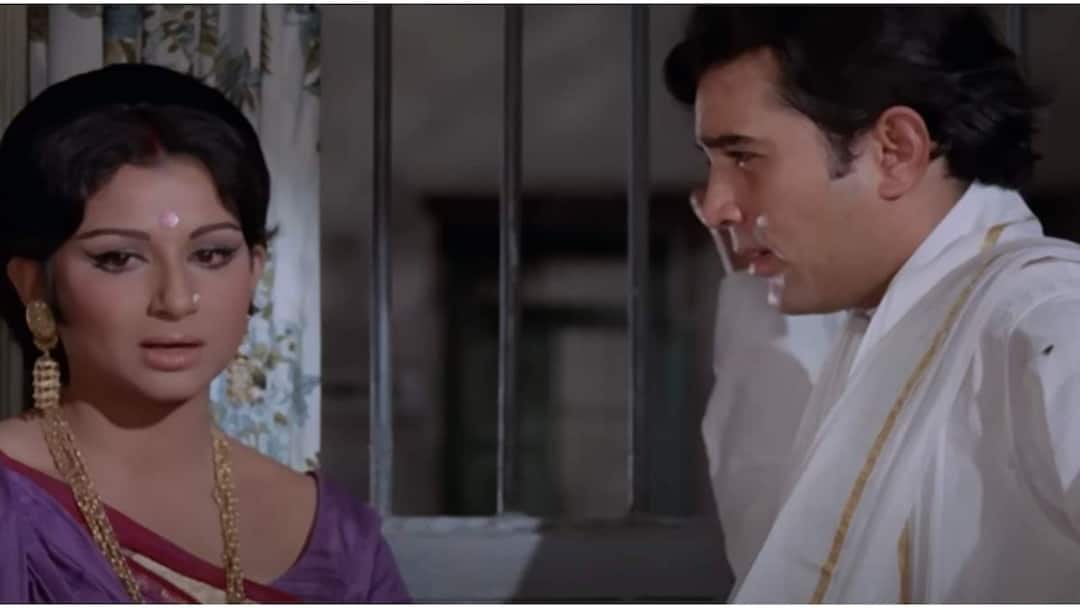 बंगाली फिल्म से हिंदी सिनेमा तक पहुंचा 'पुष्पा, आई हेट टियर्स', इसके पीछे का किस्सा दिलचस्प