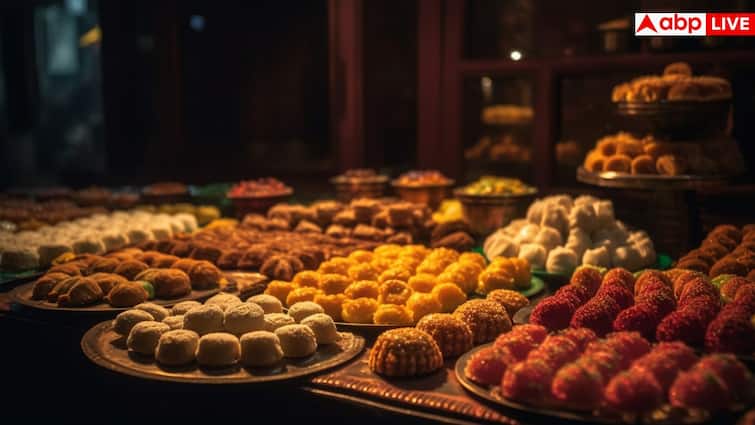 Diwali sweets shelf life: लड्डू से कलाकंद तक, जानें कितने दिन खाने लायक रहती है कौन-सी मिठाई?