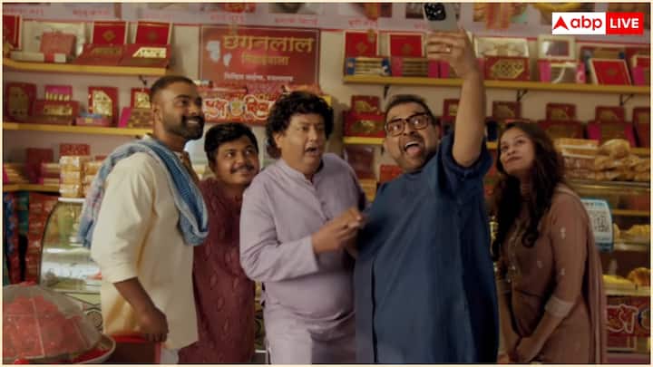 सिंगर शंकर महादेवन ने एक वीडियो बनाया, जिसमें वह कहते हैं, 'हर मिठाई की मिठास तब बढ़ जाती है, जब वह अपने शहर की दुकान से आती है. शंकर महादेवन ने अपने वीडियो में दुकानदार के साथ मस्ती भी की.