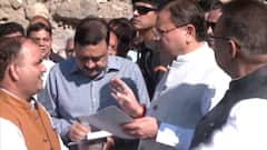आपदा प्रभावित लोगों से मिलने सहस्त्रधारा पहुंचे CM धामी, हर संभव मदद का दिलाया भरोसा