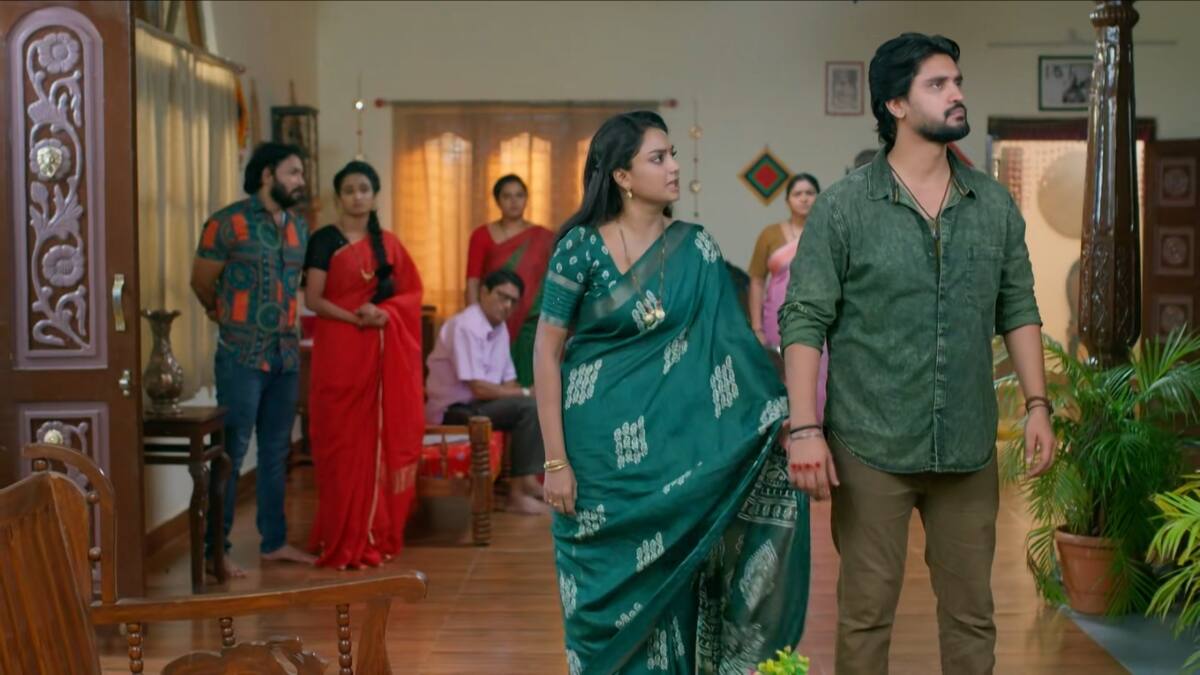 Nuvvunte Naa Jathaga Serial Today October 20th: నువ్వుంటే నా జతగా: దేవాని అరెస్ట్ చేయిస్తున్న మిథున! తండ్రీకూతుళ్ల నాటకమేనా!