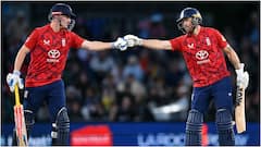 दिवाली पर फिल साल्ट और हैरी ब्रूक का धूम धड़ाका, इंग्लैंड के सामने फुस्की बम निकला न्यूजीलैंड