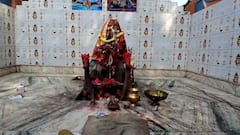 অন্ডালের মা খাদান কালী, নেই মূর্তি, নেই বাঁধানো মন্দির, এক পাথরেই অগাধ বিশ্বাস ভক্তদের