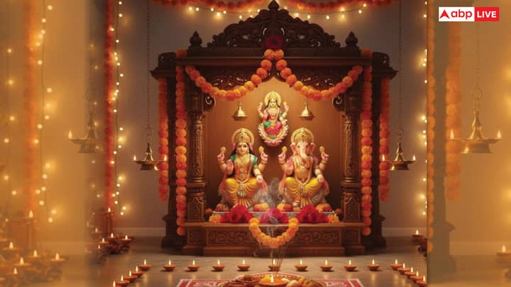 मिट्टी की मूर्ति को पूजा के लिए बहुत शुभ और शुद्ध माना जाता है. लेकिन इसी के साथ मिट्टी की मूर्तियां नए जीवन और नश्वरता का प्रतीक भी मानी जाती है. इसलिए पूजा-पाठ के बाद इनका विसर्जन करना जरूरी होता है.