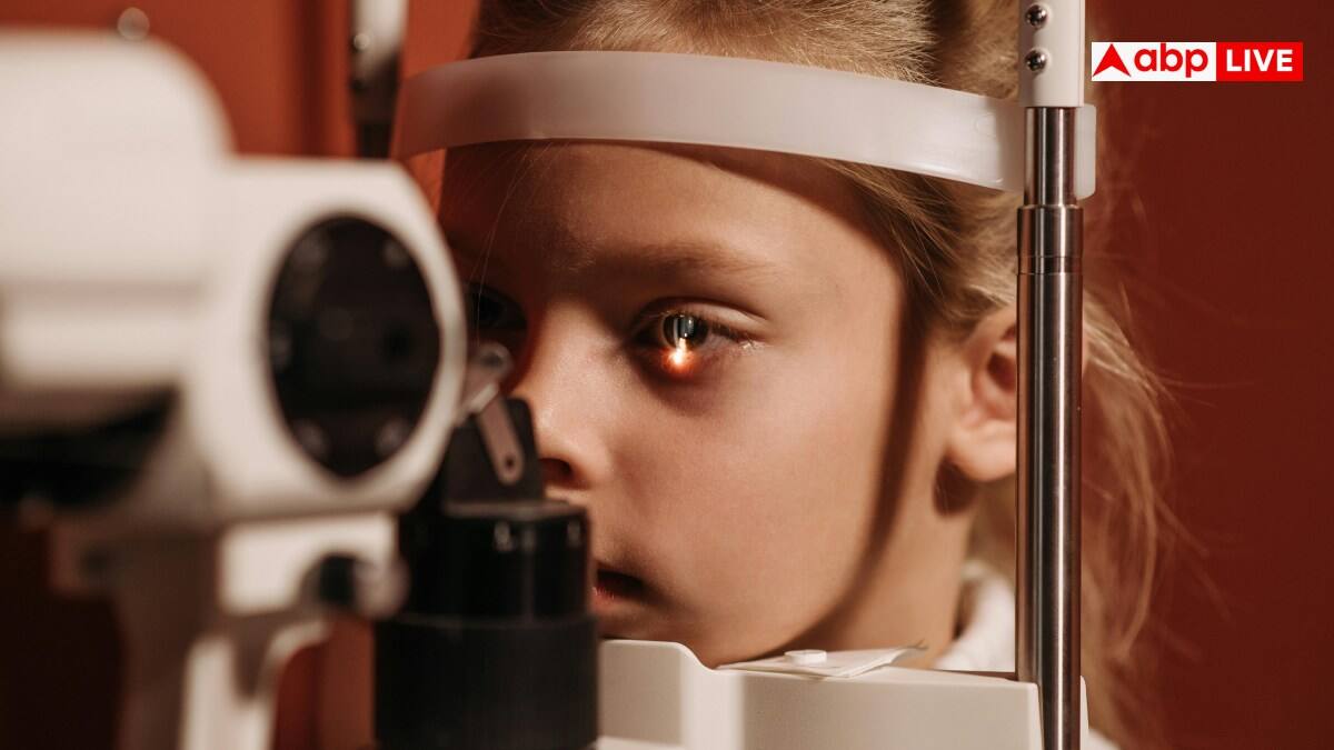 Artificial Vision Technology: अंधेपन के मरीजों को मिला नया तोहफा, अब फिर से देख पाएंगे सपनों की दुनिया