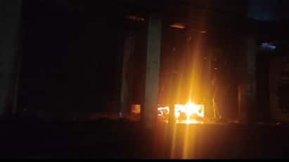 शिमला के अचानक आग ने ढाया कहर, तीन दुकानें जलकर राख, लाखों का नुकसान