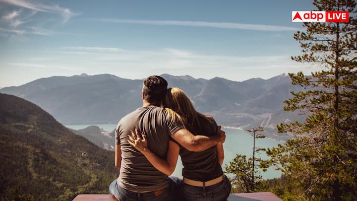 यहां की लड़कियां पढ़ाई, जॉब और करियर के साथ-साथ रिलेशनशिप को लेकर भी काफी ओपन माइंडेड मानी जाती हैं. यही कारण है कि उनके पार्टनर की संख्या एक से ज्यादा ही देखने को मिलती है.