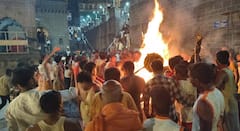 तुळजापुरात धगधगत्या अग्नीचा थरारक 'भेंडोळी' उत्सव; संबळाच्या कडकडाटात तुळजाभवानी मातेचा जागर